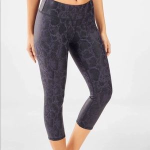 Fabletics Salar Powerhold Crop